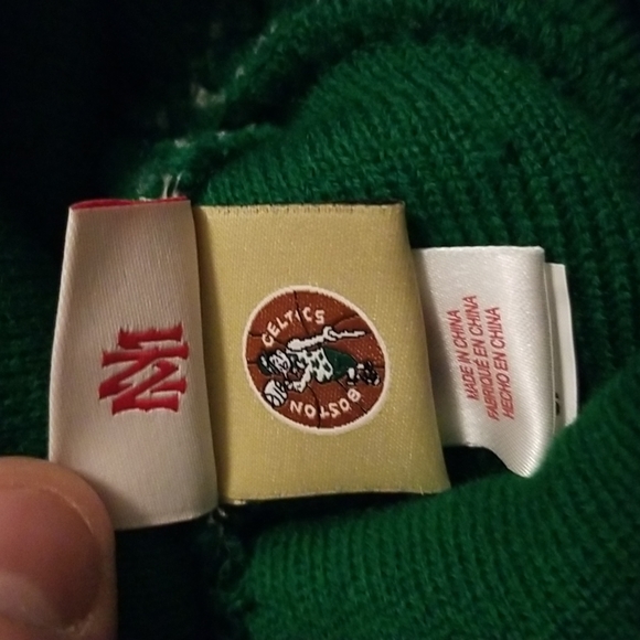 Boston celtics winter hat - Picture 4 of 6